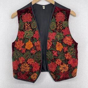 Vest Womens M Guatemalan Handmade Embroidered Floral Velvet Open Front Red VTG